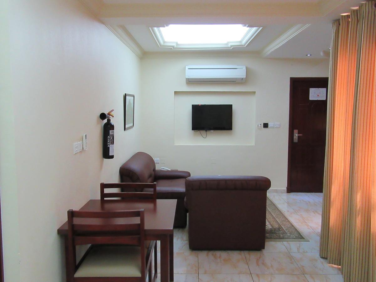 מוסקט Al Ferdous Hotel Apartments מראה חיצוני תמונה